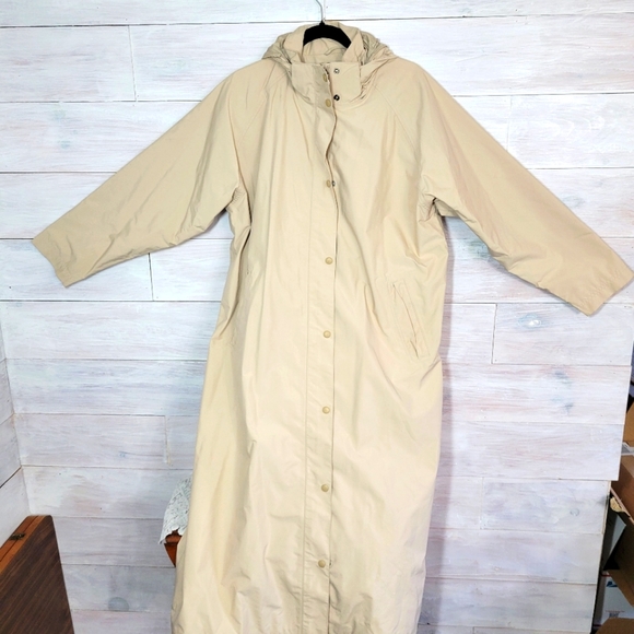 L.L. Bean Jackets & Blazers - L.L. Bean Rain Jacket Size 1X Beige Long length hooded trench coat style